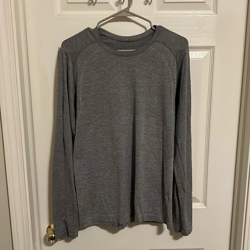 Lululemon long sleeve shirt